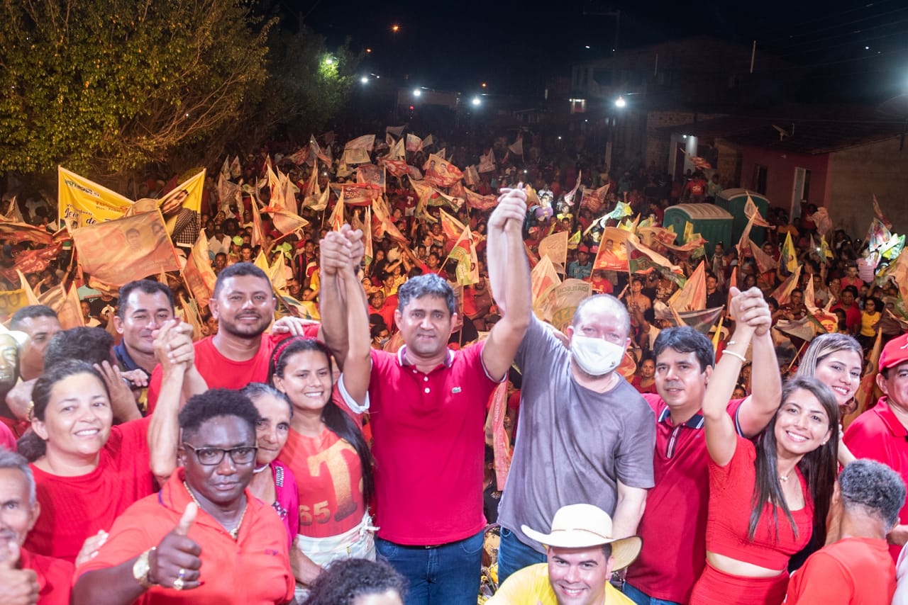 *Parnarama e Pedro do Rosário: Othelino reforça apoio às candidaturas de Raimundo Silveira e Toca Serra*em destaque aqui na Portfólio Vip.