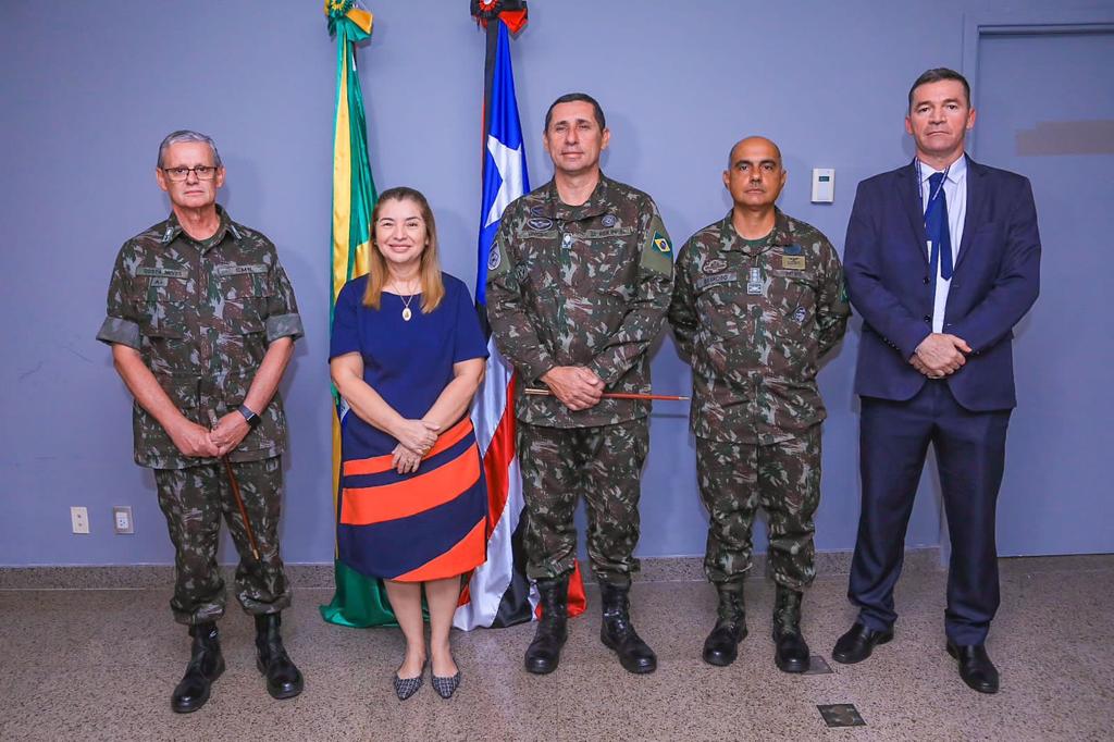 Iracema Vale recebeu chefe do Comando Militar da Amazônia e sugere parcerias em prol do Maranhão. Em destaque aqui na Portfólio Vip