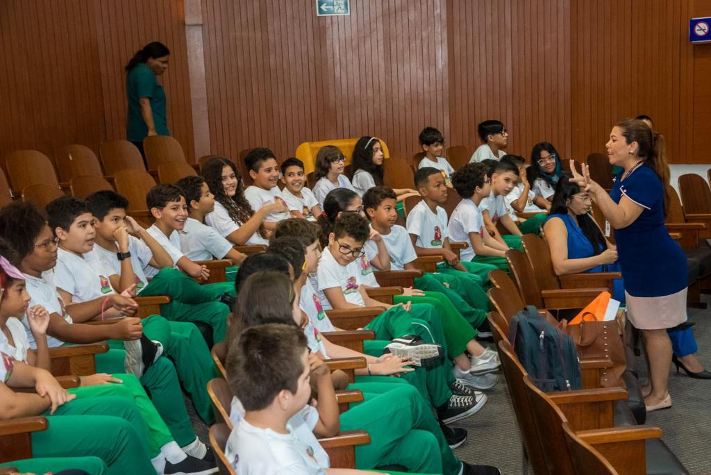 Creche-Escola Sementinha e Diretoria de Saúde da Alema realizam projeto “Como Me Sinto”. Em destaque aqui na Portfólio Vip