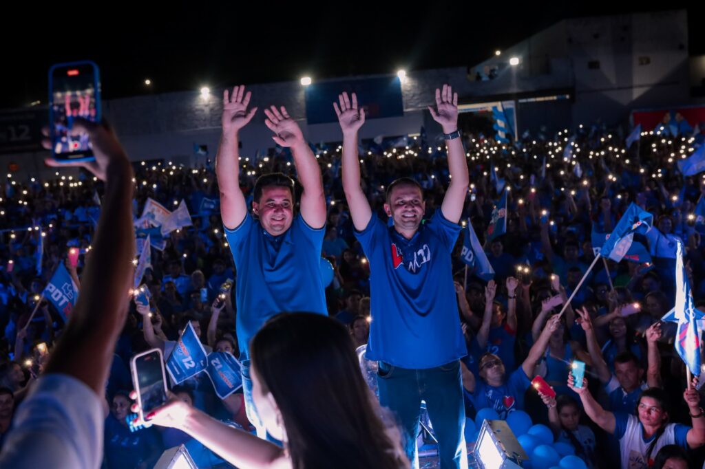 Após grande convenção que confirmou Fernando Pessoa e Nelson do Nanxi o povo saiu com a certeza de mais uma vitória do grupo em Tuntum. Em destaque aqui na Portfólio Vip