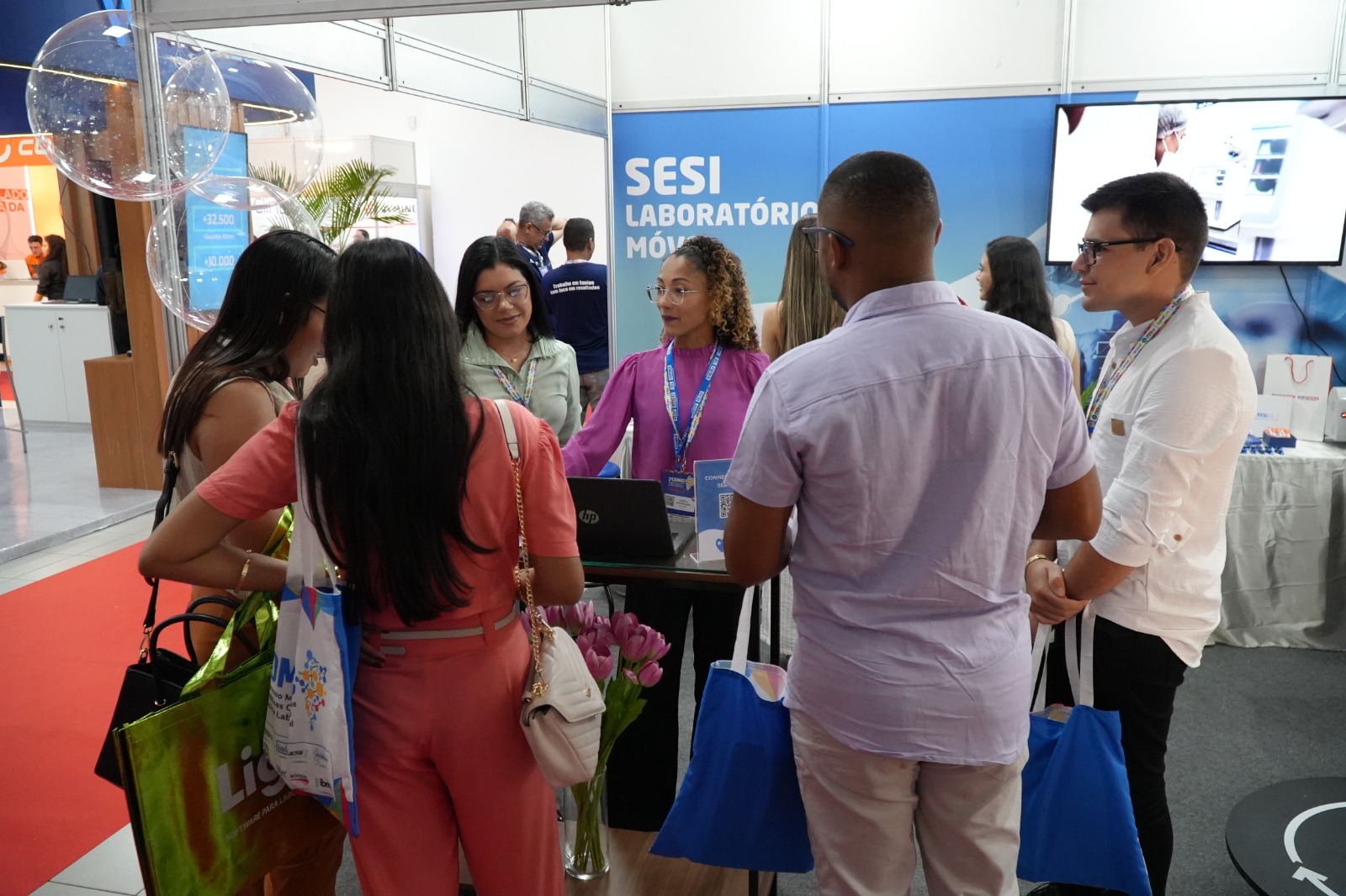 SESI marca presença no 3º Congresso Maranhense de Análises Clínicas e Medicina Laboratorial com stand. Em destaque aqui na Portfólio Vip.