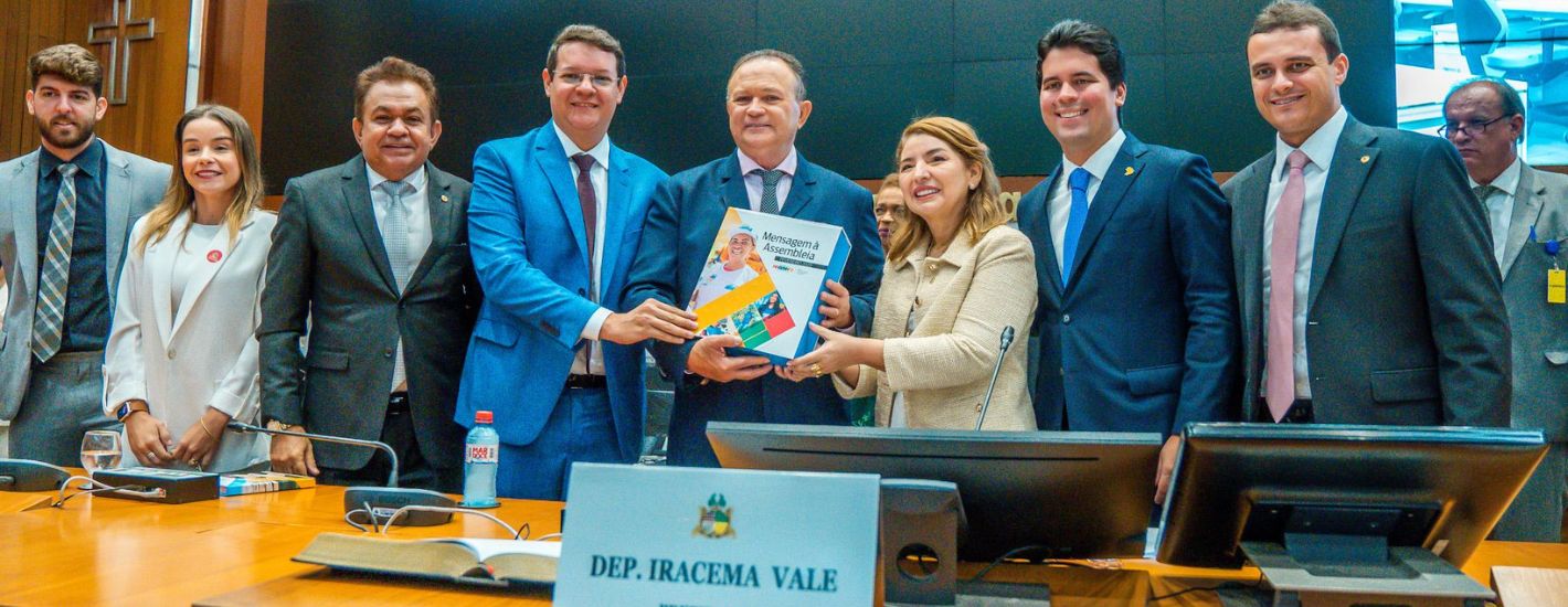 Carlos Brandão apresenta perspectivas de novos investimentos durante entrega da Mensagem Governamental à Alema. Em destaque aqui na Portfólio Vip.