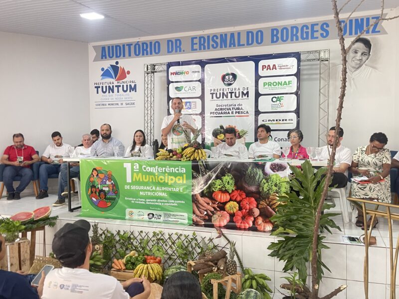 Prefeito Fernando Pessoa confirma compromisso com a Segurança Alimentar na 1ª Conferência Municipal de Segurança Alimentar e Nutricional de Tuntum. Em destaque aqui na Portfólio Vip.