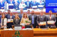 Assembleia entrega Medalha “Manuel Beckman” a ministros do Judiciário e da Corte de Contas. Em destaque aqui na Portfólio Vip.