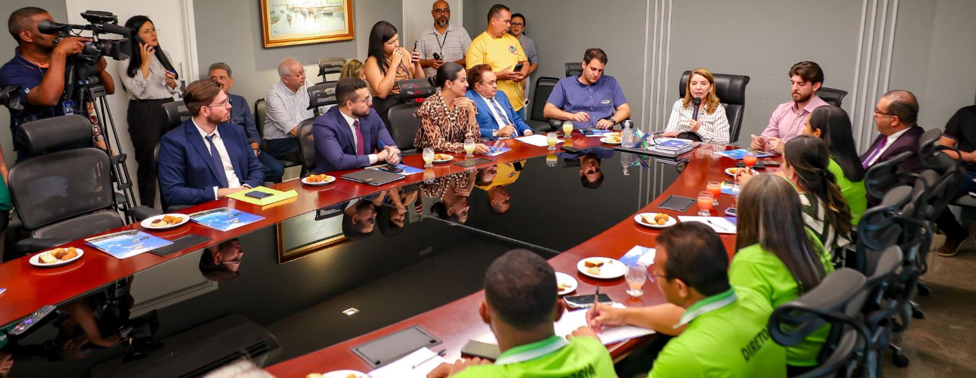 Assembleia Legislativa instala Frente Parlamentar em Defesa do SUS e dos Profissionais da Saúde. Em destaque aqui na Portfólio Vip.