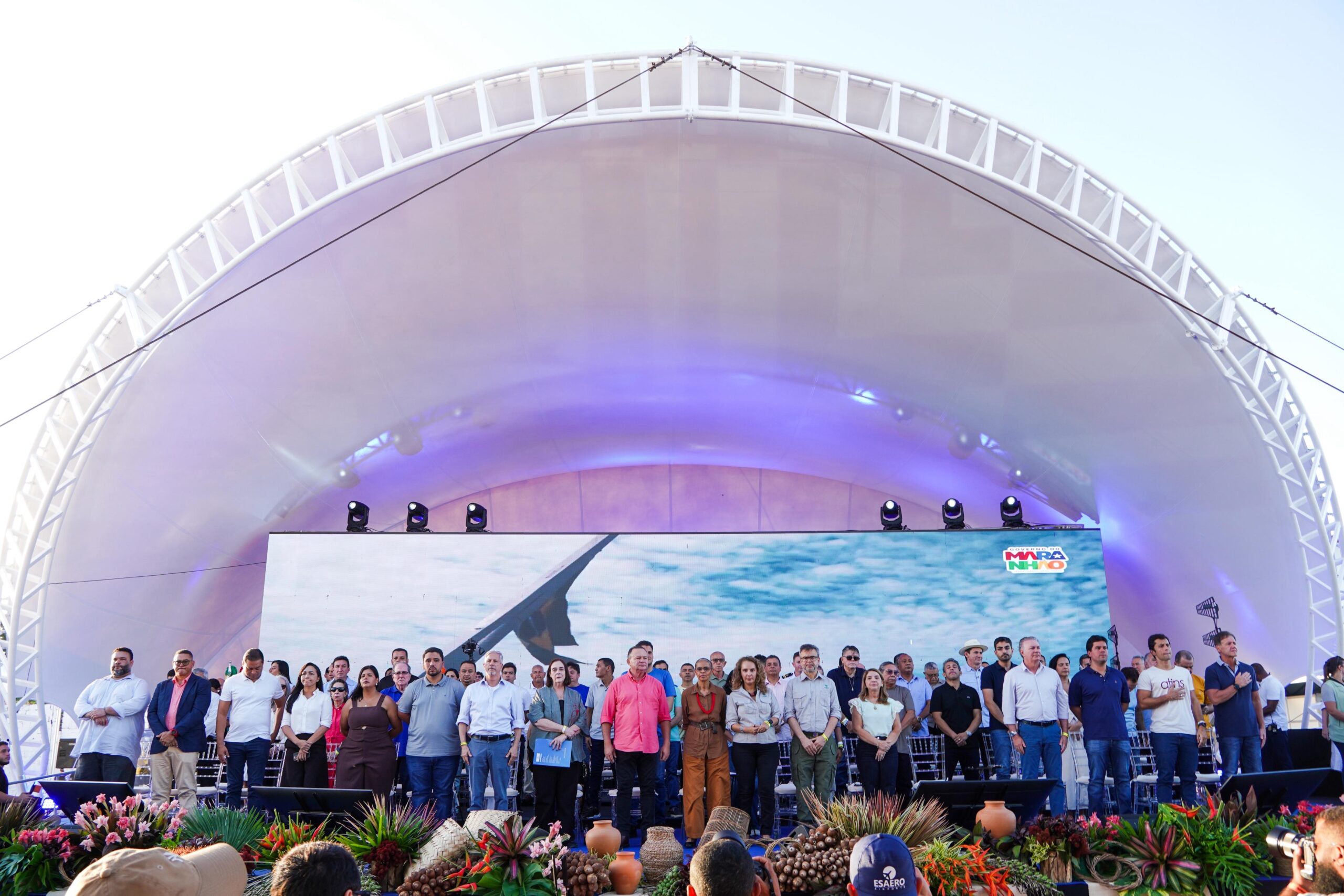 Iracema Vale prestigia entrega do certificado de Patrimônio Natural da Humanidade aos Lençóis Maranhenses. Em destaque aqui na Portfólio Vip.