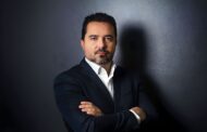 “A IA amplifica a humanidade, não a substitui