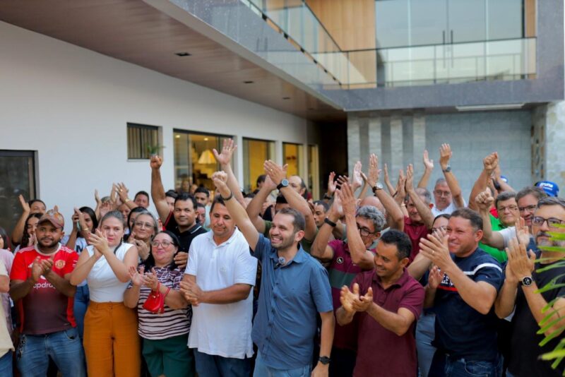 Fernando Pessoa e seu grupo político declaram apoio a Orleans Brandão, Weverton Rocha e André Fufuca. Em destaque aqui na Portfólio Vip.