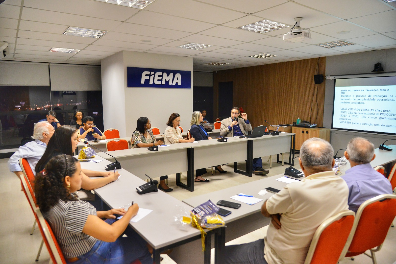 Encontro do SINDICOR discute impactos da Reforma Tributária no setor de construção de obras e mineração. Em destaque aqui na Portfólio Vip.