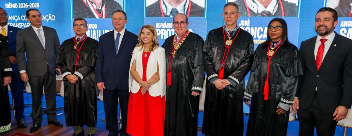 Iracema Vale prestigia posse da nova Mesa Diretora do Tribunal de Justiça do Maranhão. Em destaque aqui na Portfólio Vip.