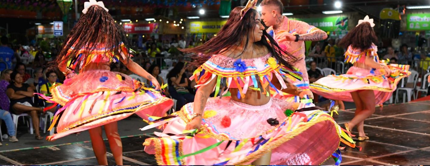 São João e Copa do Mundo: segunda noite no Arraial da Assembleia reúne público apaixonado por folclore e futebol. Em destaque aqui na Portfólio Vip.