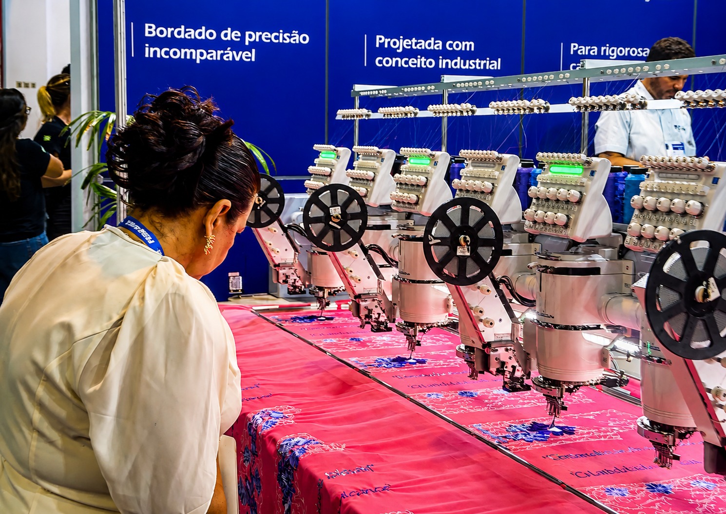 Missão empresarial leva setor de vestuário maranhense à maior feira têxtil das Américas. Em destaque aqui na Portfólio Vip.