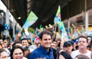 Imperatriz vai às ruas em arrastão gigante e mostra mais uma vez favoritismo de Orleans Brandão na Região Tocantina. Em destaque aqui na Portfólio Vip.