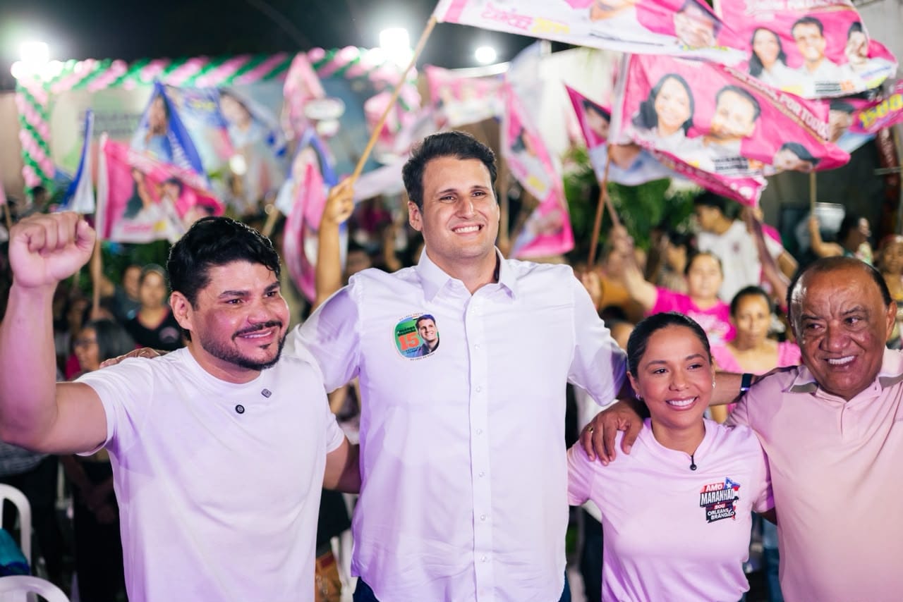 Orleans Brandão destaca trabalho social de Tharcianne Garcez em prol das mulheres durante lançamento de sua candidatura a deputada federal. Em destaque aqui na Portfólio Vip.