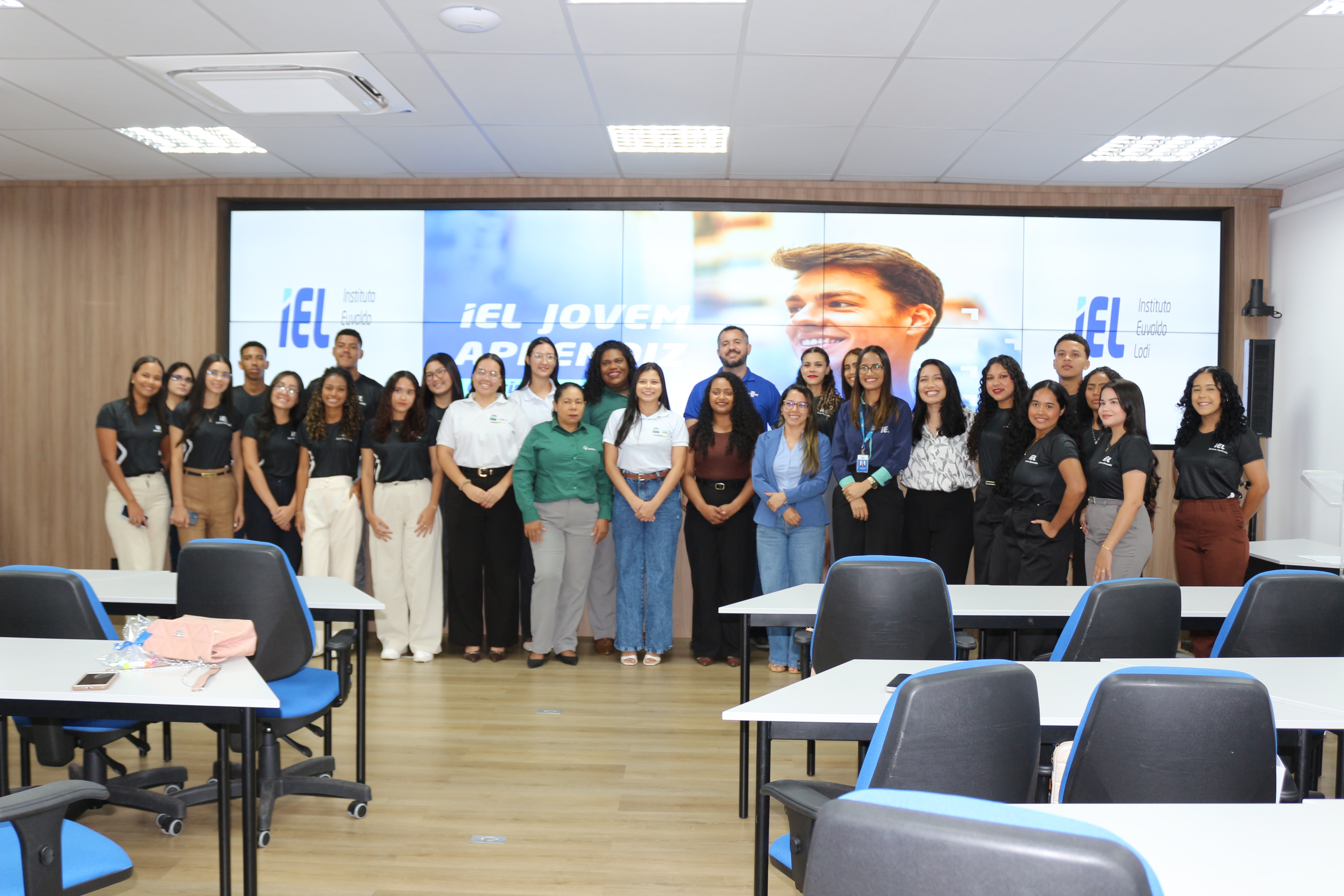 IEL-MA destaca projetos de jovens aprendizes na 21ª Ação Empreendedora. Em destaque aqui na Portfólio Vip.