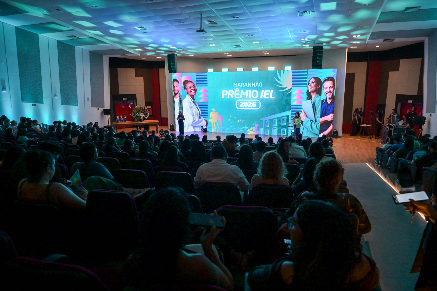 IEL-MA completa 56 anos como elo entre profissionais e empresas. Em destaque aqui na Portfólio Vip.